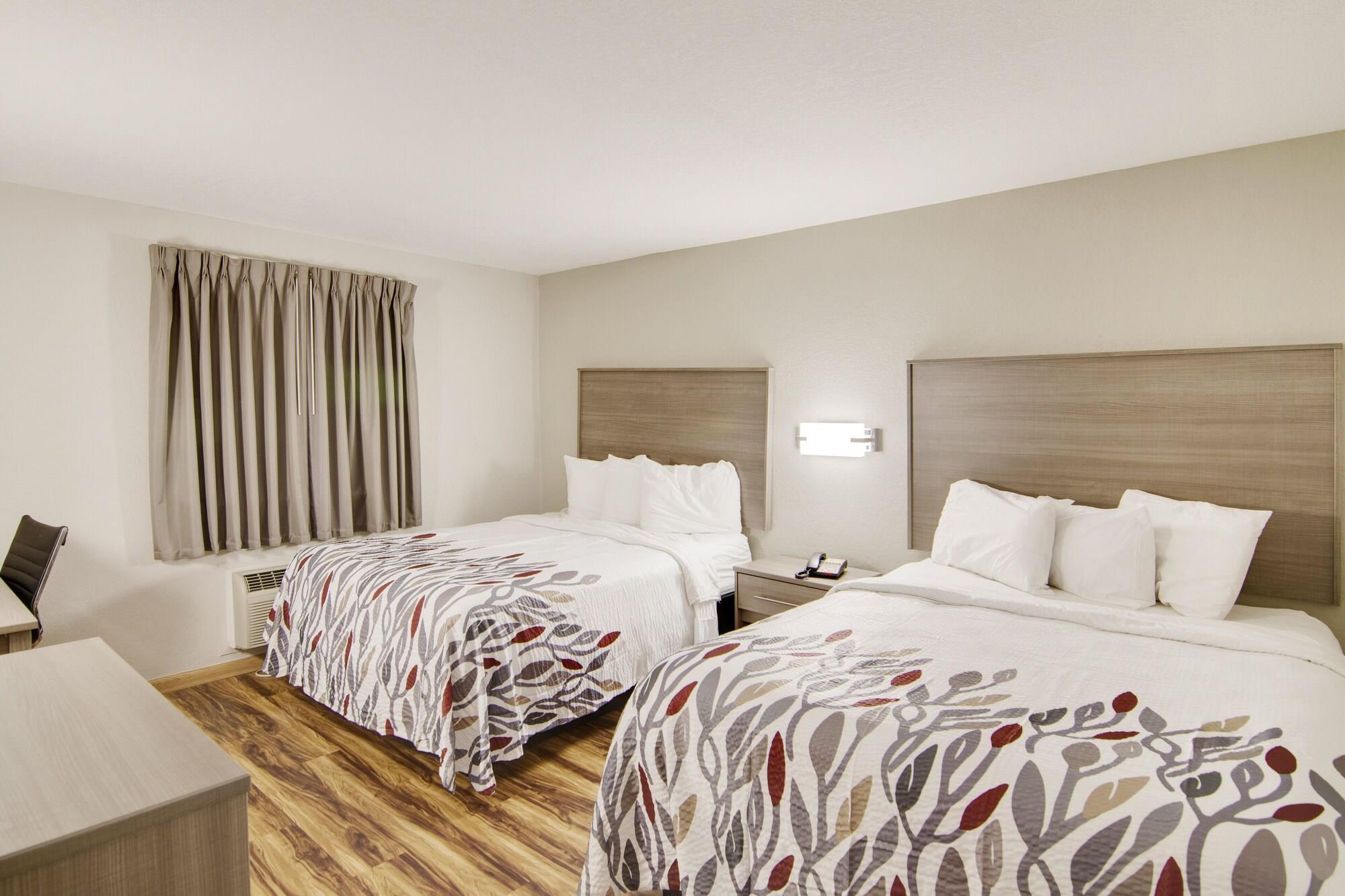 Red Roof Inn & Suites Pensacola-Nas Corry Beach Haven Buitenkant foto
